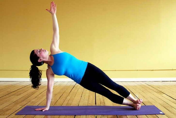 Vasishthasana poses for muscle recovery in the arm